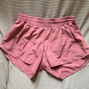 Lululemon hotty hot high-rise shorts 4”